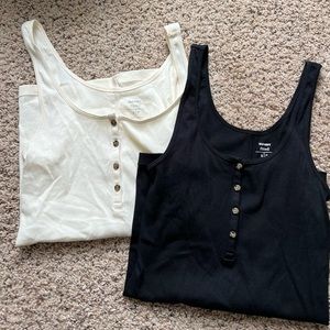 Old Navy Fitted Tank - Set of Two